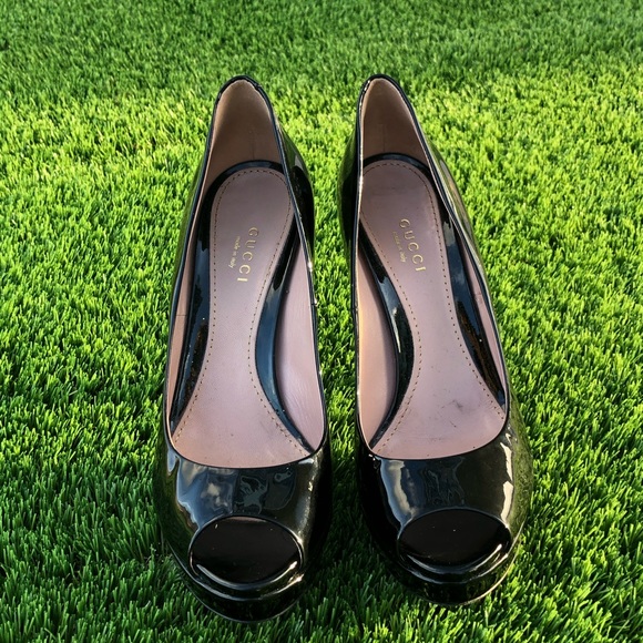 Gucci Black Patent Leather Lisbeth Open Toe Heels - Picture 3 of 6